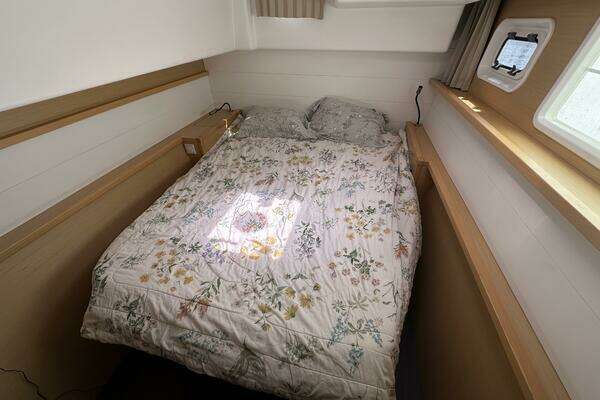 Lagoon 450 Yacht For Sale