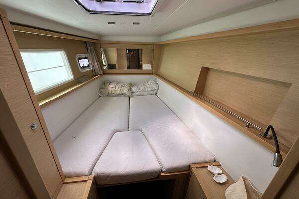 Lagoon 450 Yacht For Sale
