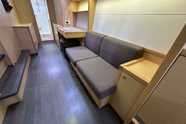 Lagoon 450 Yacht For Sale