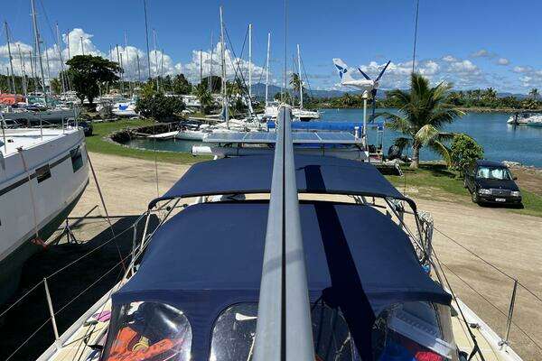 Alubat Ovni 365 Yacht For Sale