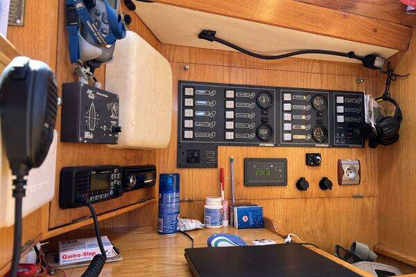 Alubat Ovni 365 Yacht For Sale