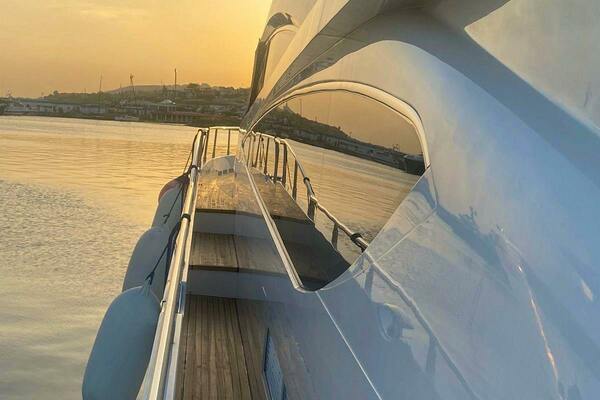 VIXEN 85ft Princess Yachts Yacht For Sale