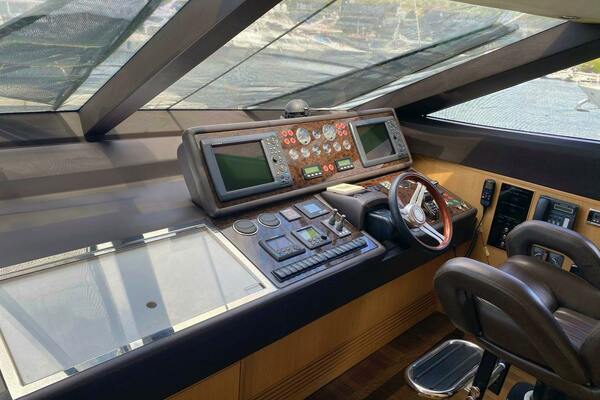 VIXEN 85ft Princess Yachts Yacht For Sale
