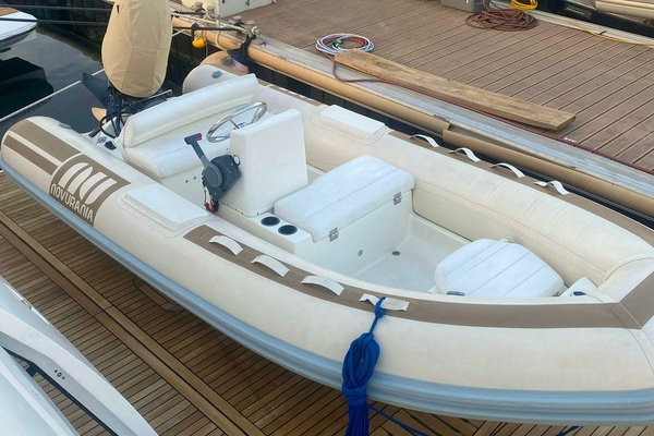 VIXEN 85ft Princess Yachts Yacht For Sale