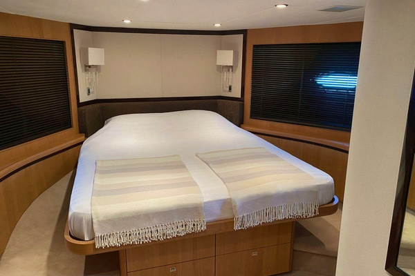 VIXEN 85ft Princess Yachts Yacht For Sale