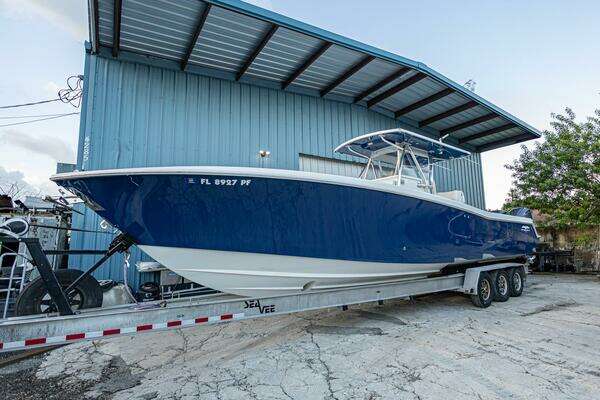 Sindylou 36ft Invincible Yacht For Sale