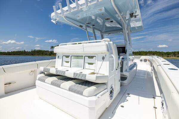 Invincible  Yacht For Sale