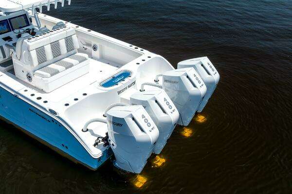 Invincible  Yacht For Sale