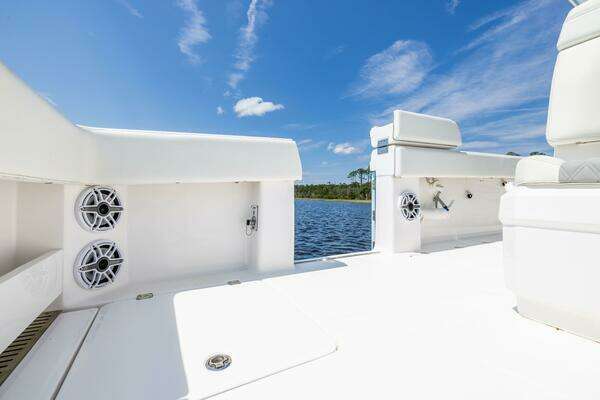 Invincible  Yacht For Sale
