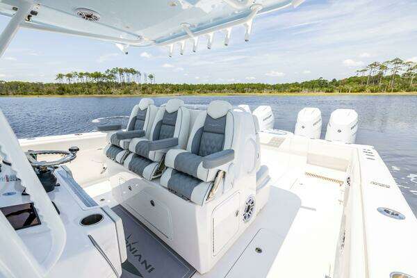 Invincible  Yacht For Sale