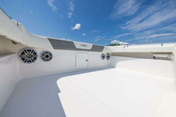Invincible  Yacht For Sale