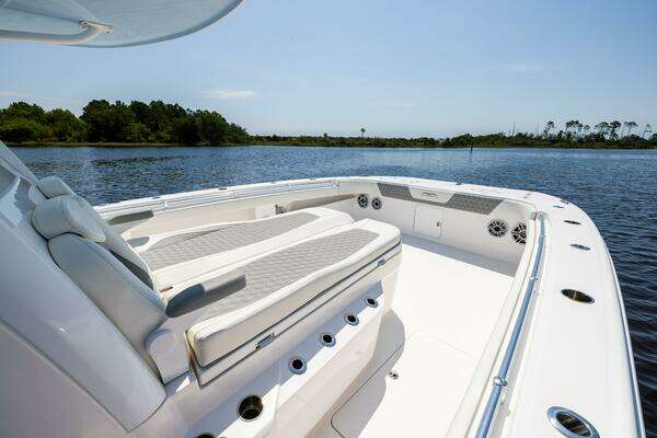 Invincible  Yacht For Sale