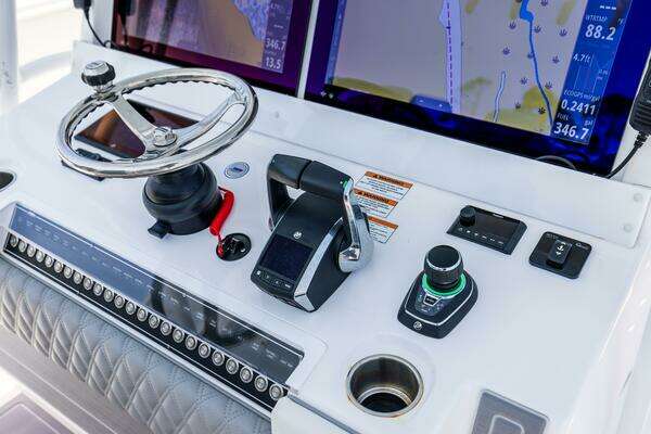 Invincible  Yacht For Sale