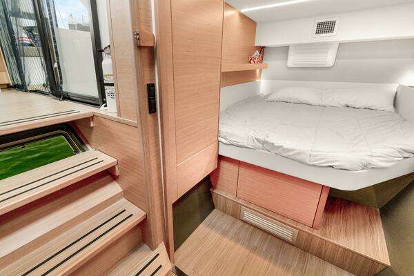 Nautitech 40 Open Yacht For Sale