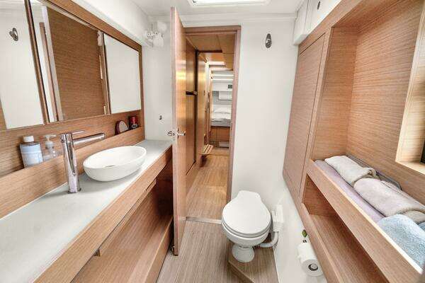 Nautitech 40 Open Yacht For Sale