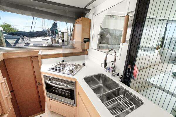 Nautitech 40 Open Yacht For Sale