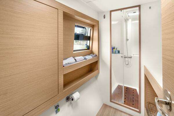 Nautitech 40 Open Yacht For Sale