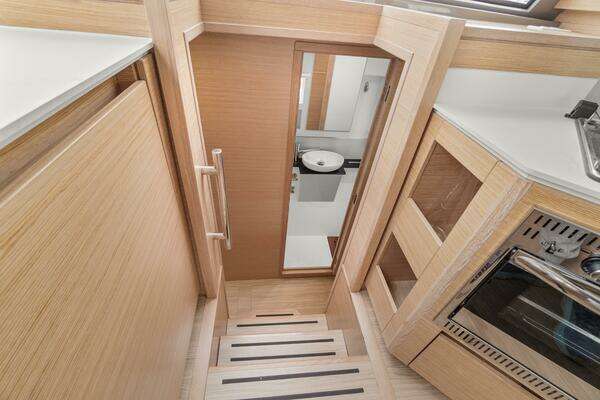 Nautitech 40 Open Yacht For Sale