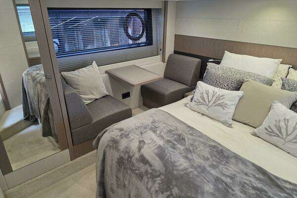 Sunseeker Predator 50 Yacht For Sale