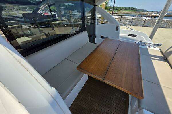 Sunseeker Predator 50 Yacht For Sale