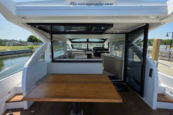 Sunseeker Predator 50 Yacht For Sale