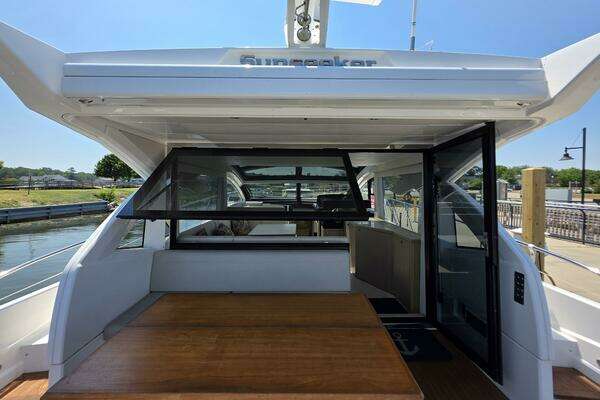 Sunseeker Predator 50 Yacht For Sale