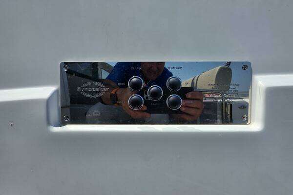 Sunseeker Predator 50 Yacht For Sale