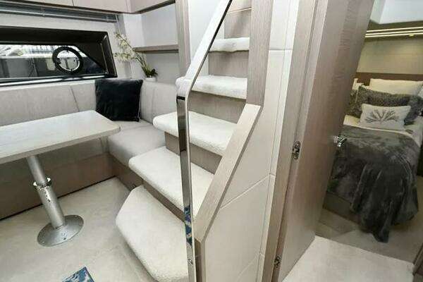 Sunseeker Predator 50 Yacht For Sale
