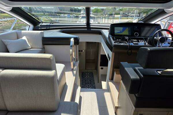 Sunseeker Predator 50 Yacht For Sale
