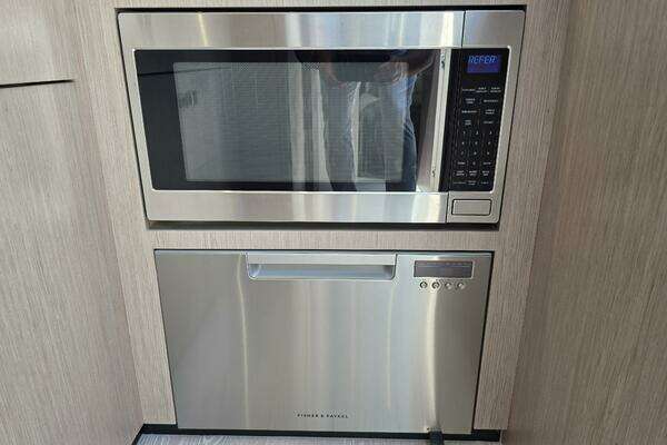 Sunseeker Predator 50 Yacht For Sale