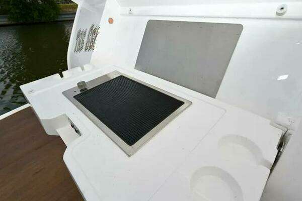 Sunseeker Predator 50 Yacht For Sale