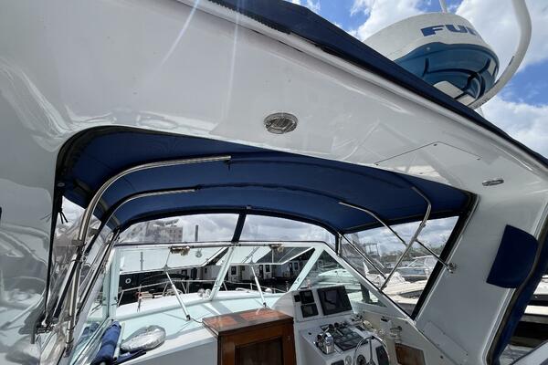 Growler 31ft Hatteras Yacht For Sale