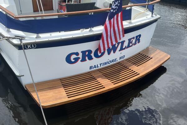 Growler 31ft Hatteras Yacht For Sale
