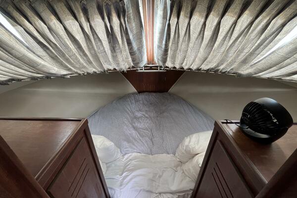 Growler 31ft Hatteras Yacht For Sale