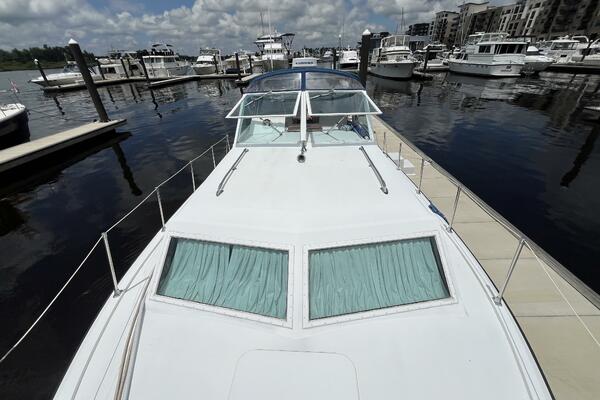 Growler 31ft Hatteras Yacht For Sale