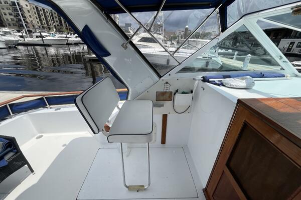 Growler 31ft Hatteras Yacht For Sale