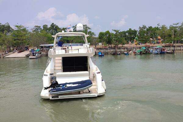 Azimut 58 Fly Yacht For Sale