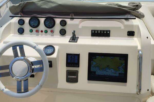 Azimut 58 Fly Yacht For Sale