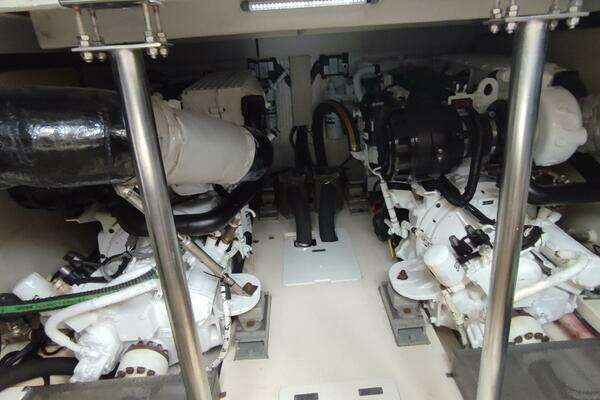 Azimut 58 Fly Yacht For Sale