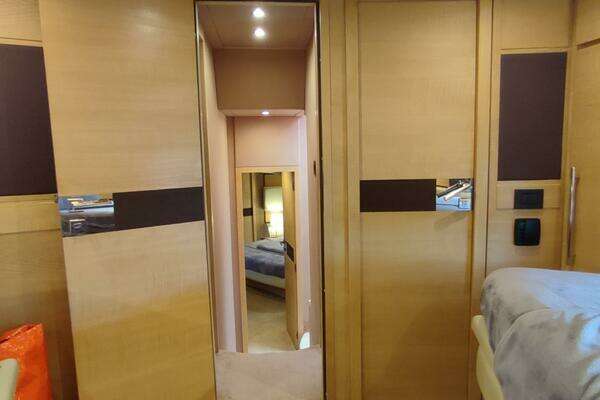 Azimut 58 Fly Yacht For Sale