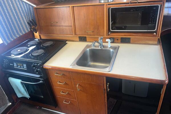 Ocean Odyssey 53ft Ocean Yachts Yacht For Sale