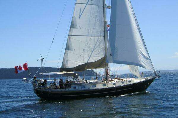 Pacific Seacraft 44 Yacht For Sale