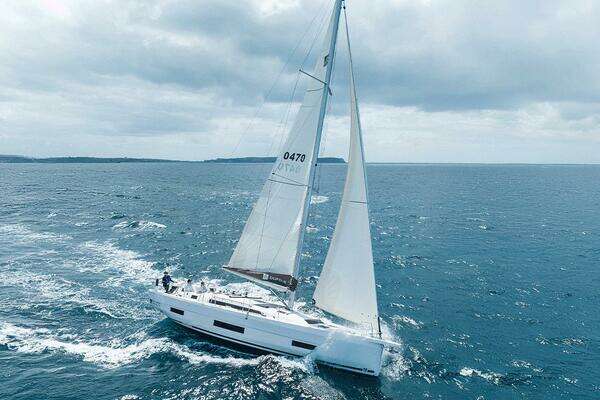 Dufour 470 Yacht For Sale