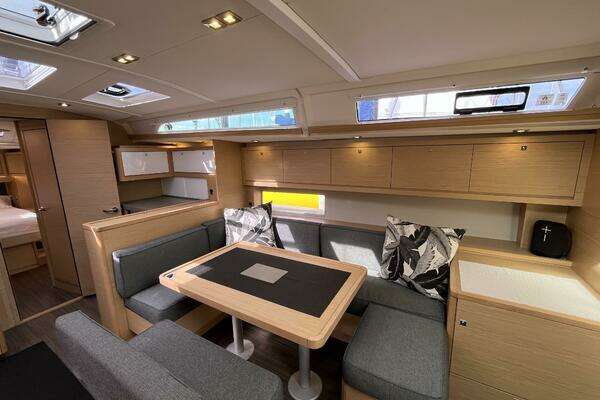 Dufour 470 Yacht For Sale