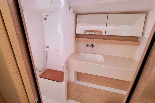 Dufour 470 Yacht For Sale
