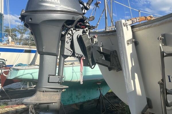 24ft C amp C Yacht For Sale