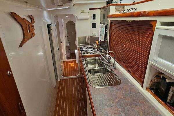 Custom Given1500 Yacht For Sale