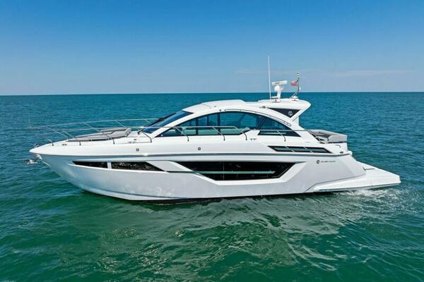 2022 50 Cruisers Cantius - Mint 2 Bee - Profile 