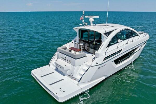 2022 50 Cruisers Cantius - Mint 2 Bee - Profile 
