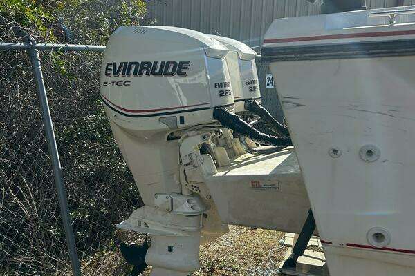 Photo of the 1989 Pro-Line 239 Ultra SE